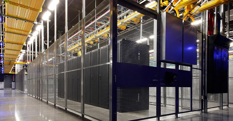 Layanan Data Center Colocation Server Rack Dan Private Cage Rackh